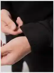 Черный мужской спортивный костюм