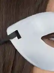 Белый маска карнавальная "Мафия".