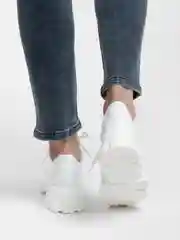 Молочный женские лоферы
