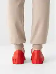 Алый женские лоферы