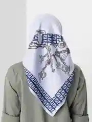 Лавандовый платок шелковый, хиджаб