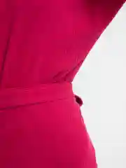 Фуксия костюм с юбкой