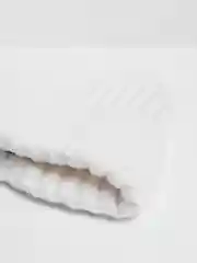 Розовый женская шапка