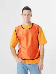 Оранжевый манишка майка футбольная