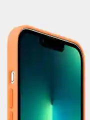 Желтый чехол для Apple iPhone 13 Pro, Silicone Case MagSafe