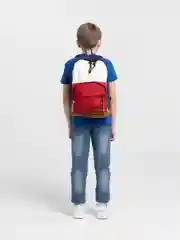 Алый рюкзак