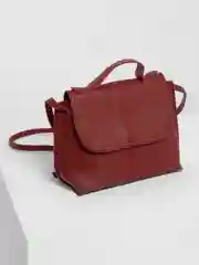Вишнёвый сумка на клапане