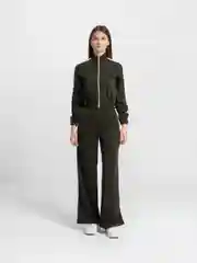 Зелёный хаки костюм спортивный женский