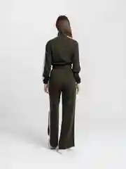Зелёный хаки костюм спортивный женский