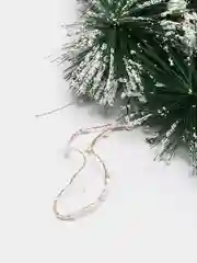 Белый новогодний венок, для украшения дома