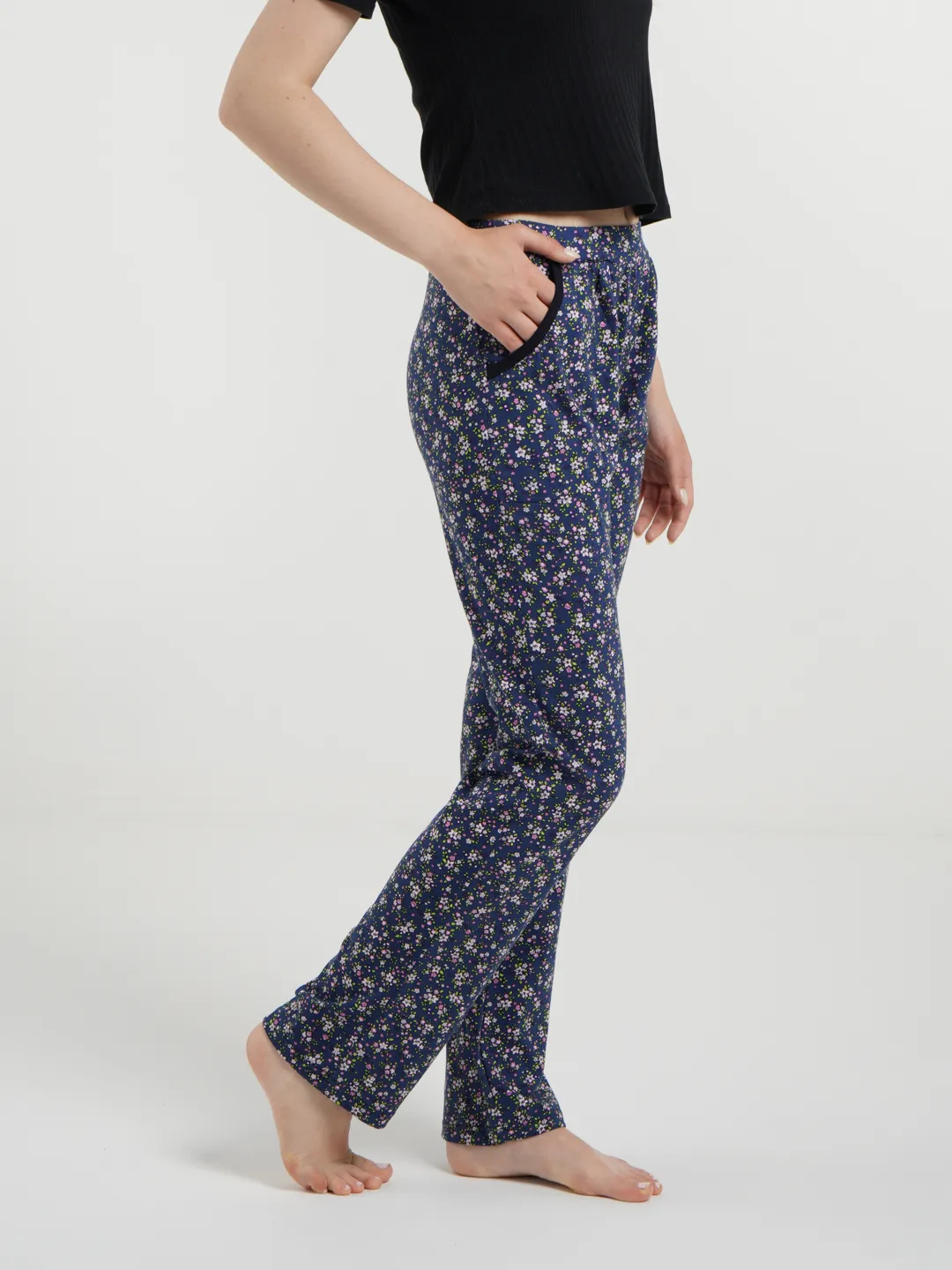 MiLena21 Брюки домашние с карманами прямого кроя, штаны женские для домакупить по цене 1043 ₽ в интернет-магазине KazanExpress