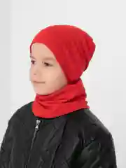 Красный комплект: шапка и снуд