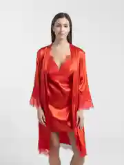 Красный женская сорочка с халатом