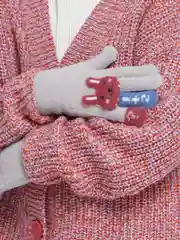 Серый детские перчатки утепленные, с зайчиком
