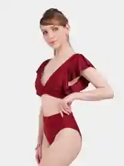 Бордовый купальник раздельный