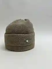 Песочный хаки женская вязаная шапка на флисовом подкладе Амира