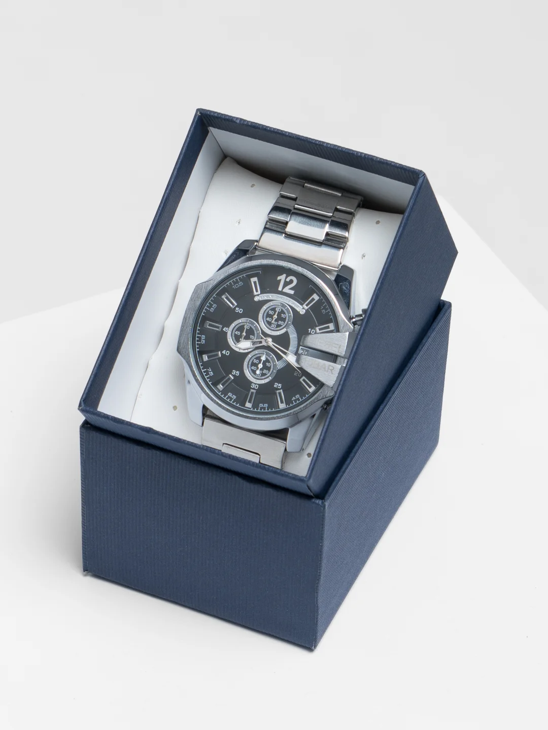 Индиго часы Diesel Mega Chief DZ4318 с хронографом