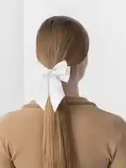 Белый бант для волос