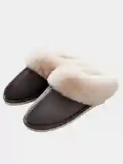 Черный теплые домашние меховые тапочки