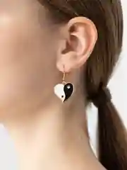 Черный серьги Сердце Инь и Янь