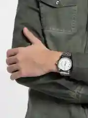 Белый часы механические