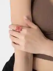 Коралловый кольцо с медведем, плюшевый мишка