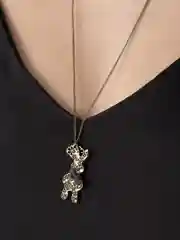 Зелёный хаки цепочка