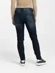 Джинсы женские
