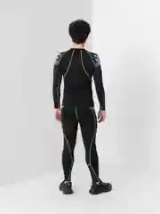 Черный спортивный мужской костюм: рашгард и тайтсы 2 в 1