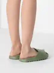 Зеленый сланцы женские IZI, размеры 36-41