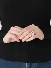 Алый кольцо из бисера "Сердце"