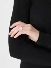 Алый кольцо из бисера "Сердце"