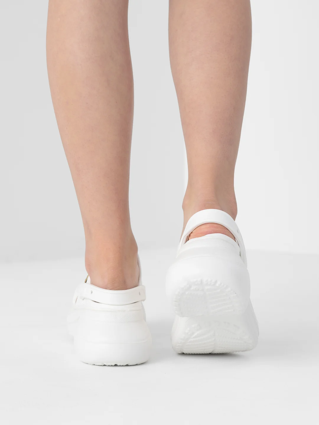 Белый сабо женские на платформе IZI, размеры 36-40