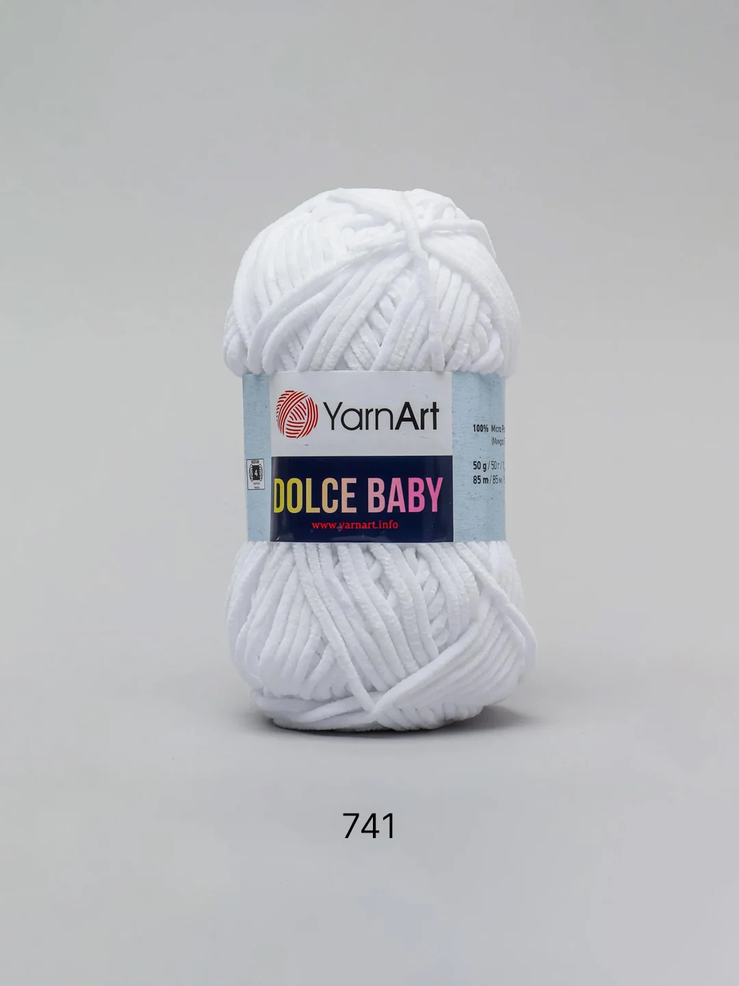 Белый пряжа плюшевая YarnArt "Dolce Baby", 100% микрополиэстер, 50 г, 85 м