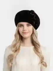 Шапка женская мутон