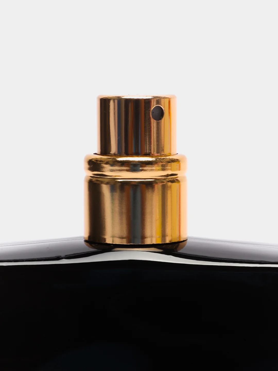 Парфюмерная вода Little Black Dress для нее AVON, 50 мл