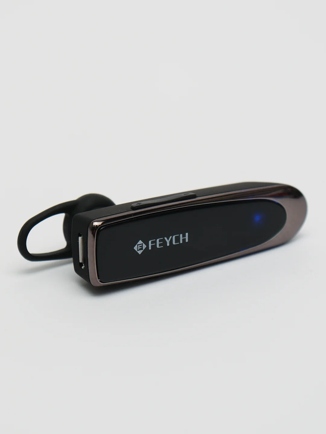 Белый беспроводная Bluetooth-гарнитура