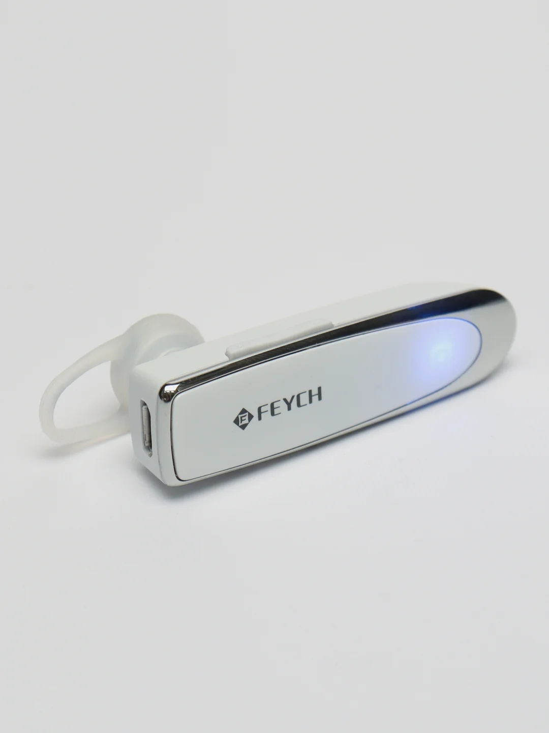 Белый беспроводная Bluetooth-гарнитура