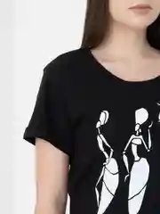 Футболка женская