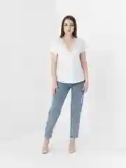 Белый топ женский базовый