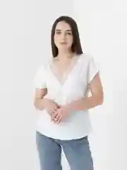 Белый топ женский базовый