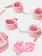 Розовый набор БДСМ, кляп, маска, наручники, веревка, чокер ошейник, плетка