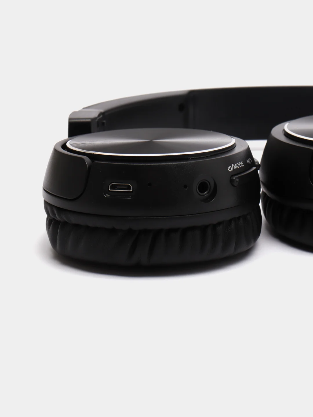 Черный беспроводные Bluetooth-наушники с микрофоном (накладные)