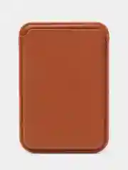 Коричневый картхолдер MagSafe для iPhone