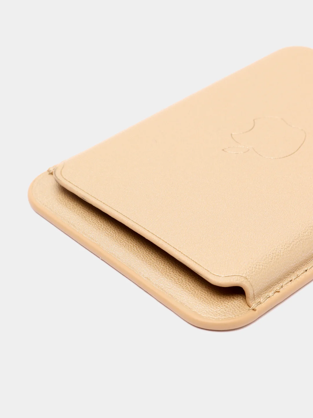Бежевый картхолдер MagSafe для iPhone