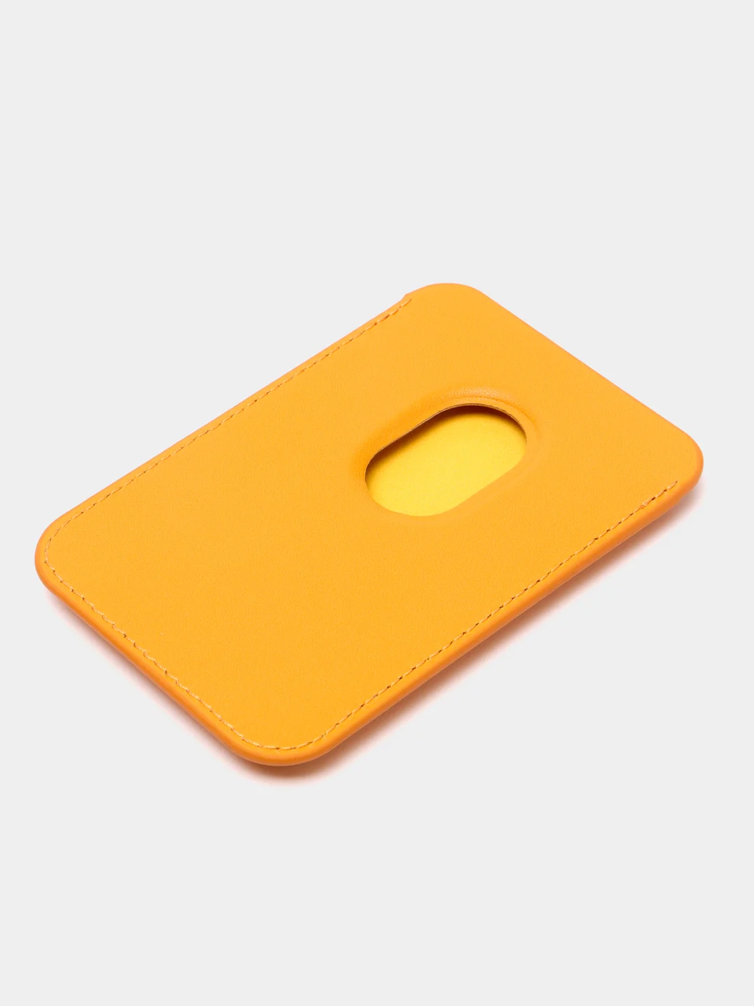 Светло-оранжевый картхолдер MagSafe для iPhone