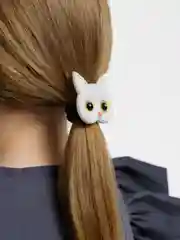 Белый резинка для волос Кошка