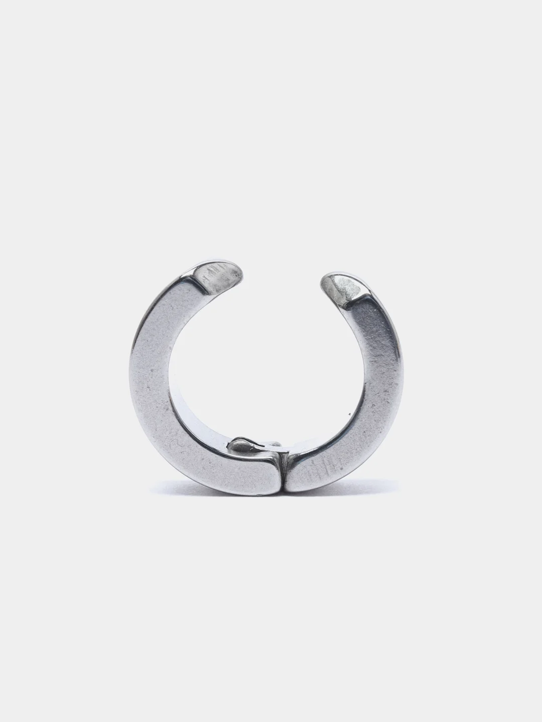 Серебряный серьга каффа с зажимом, черные и серебрянные клипсы из титановой стали с гладким покрытием