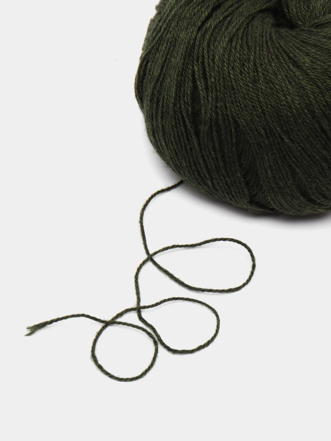 Лесной зеленый пряжа Cashmere Yarn, 50 г/ 200 м, 60% меринос, 20% вискоза, 15% ПА, 5% кашемир