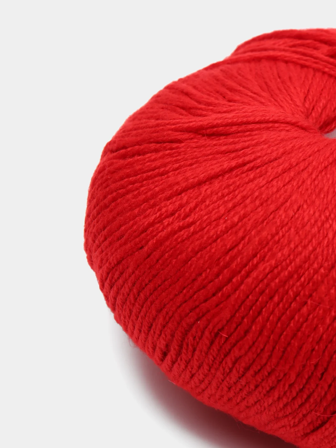 Красный пряжа Cashmere Yarn, 50 г/ 200 м, 60% меринос, 20% вискоза, 15% ПА, 5% кашемир